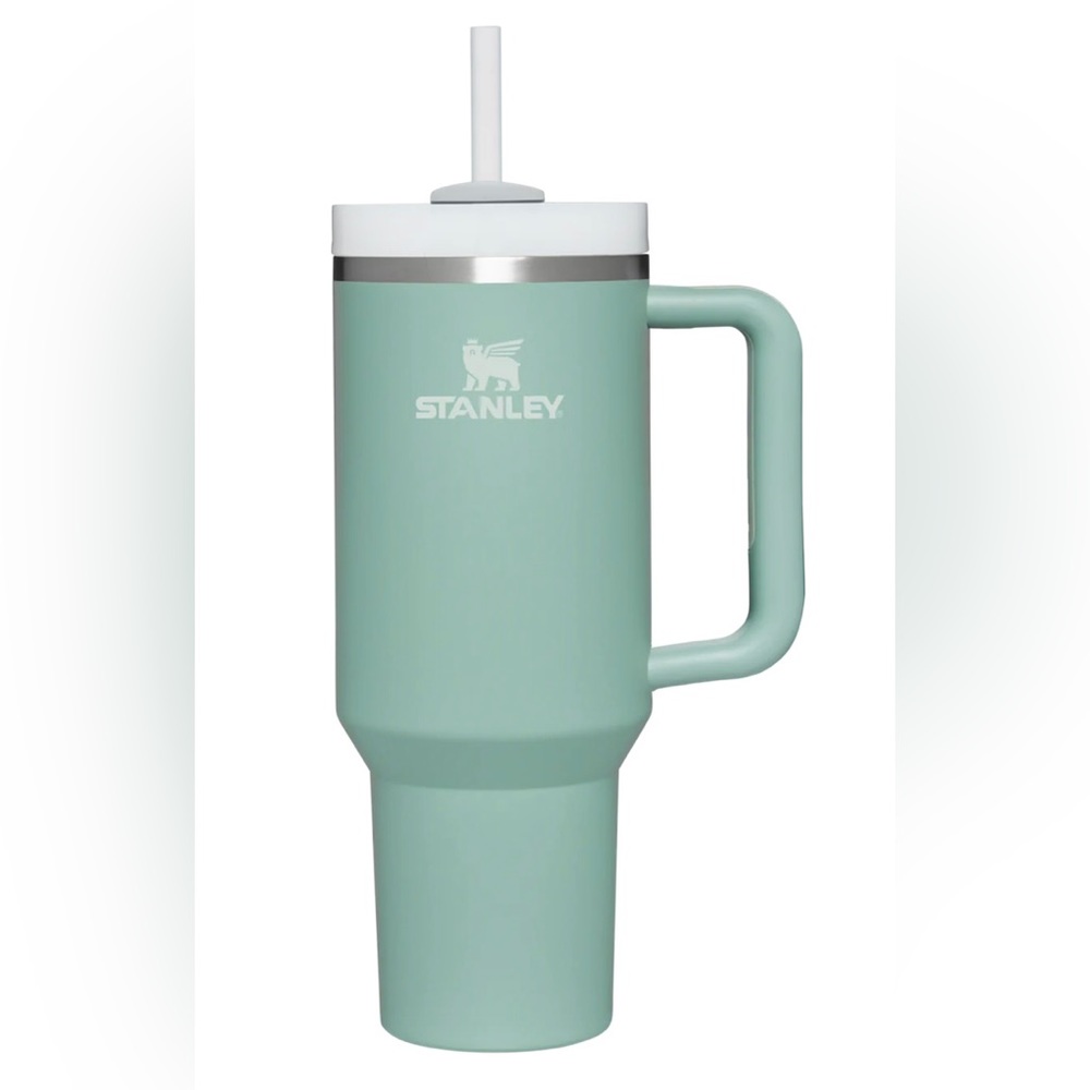 Stanley 40oz EUCALYPTUS green H2.0 Flowstate Quencher Tumbler NWT